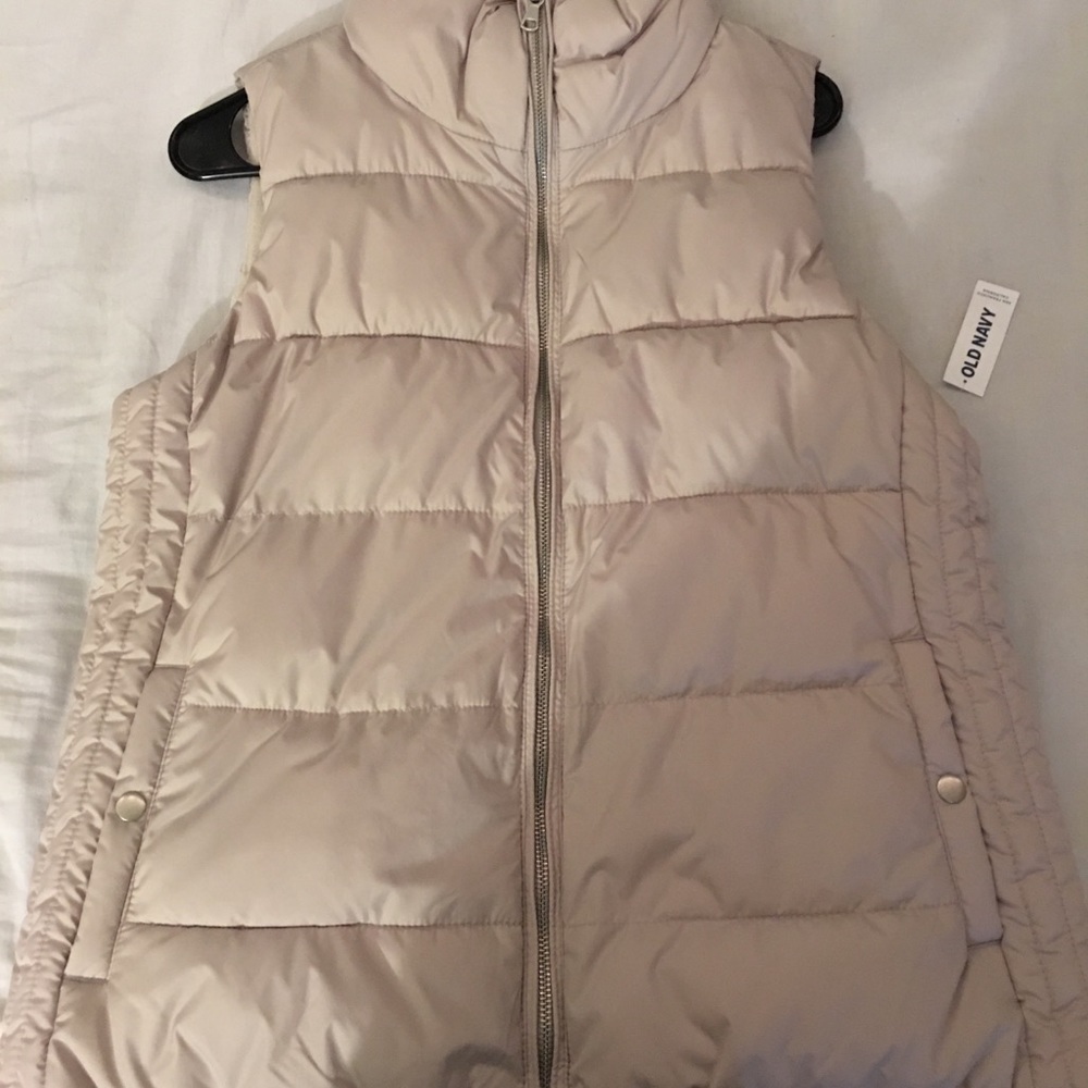 Puffer Vest - Picture 3 of 3